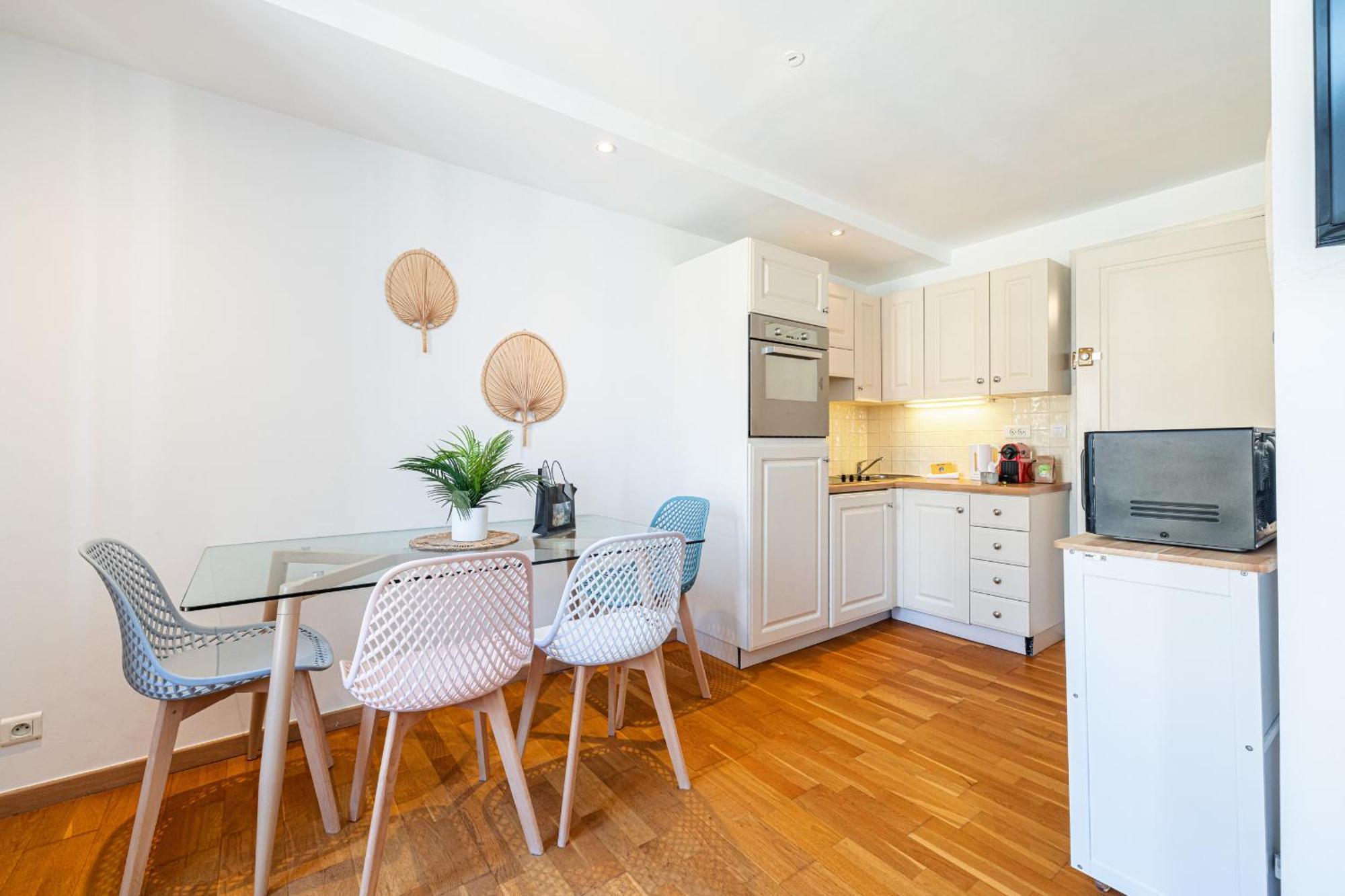 شقة Massena Street - 1 Bdr Duplex With Ac & Parking نيس المظهر الخارجي الصورة